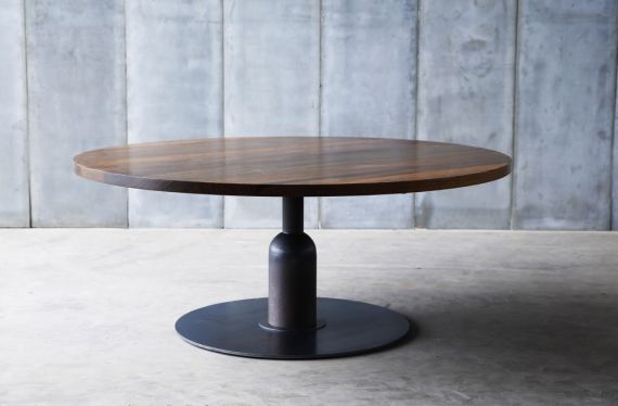 Apollo XXL table – made to measure in African walnut by Heerenhuis