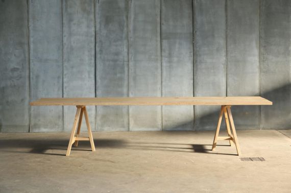 Trestle table – made to measure in French oak by Heerenhuis