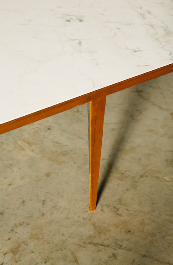 SHRP coffee table in marble & metal by Heerenhuis