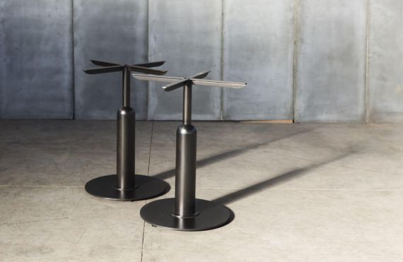 Apollo café table base – made to measure by Heerenhuis