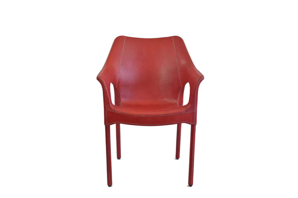 Capiata armchair in red leather by Sol & Luna