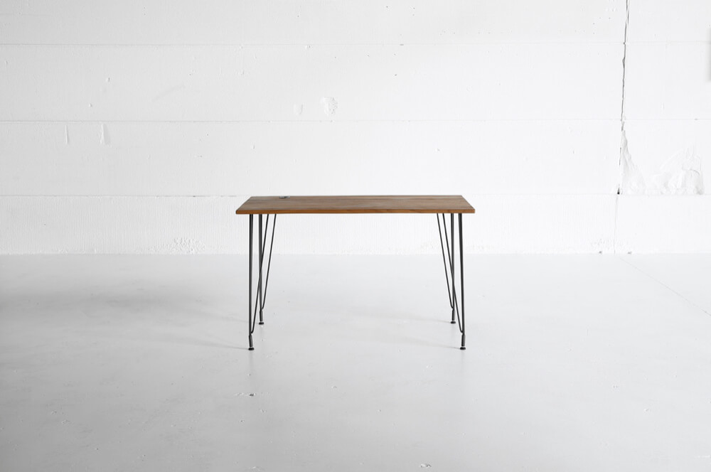 Sputnik table with 2cm thick top in reclaimed Teak by Heerenhuis