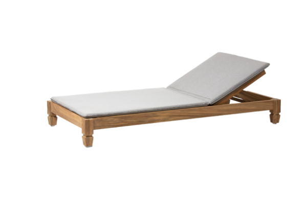 Day-bed in colonial style of exotic inspiration, Jeko 81 has a structure made of ECOTeak, a material coming from the reuse of recovered beams and teak elements that have been repaired with recycled wood, assembled and polished to highlight the original veins. Mattress 92x202 cm with removable cover.