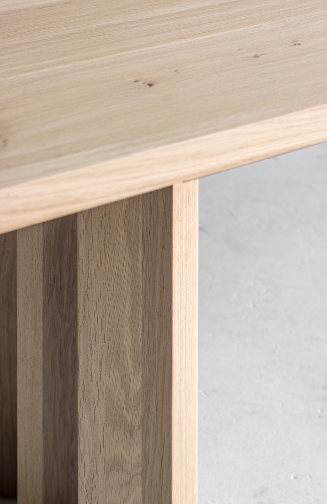 Repeto table by Heerenhuis: made from solid oak